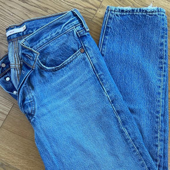 Levi's Wedgie Icon Fit High Waist Jeans - Picture 9 of 10